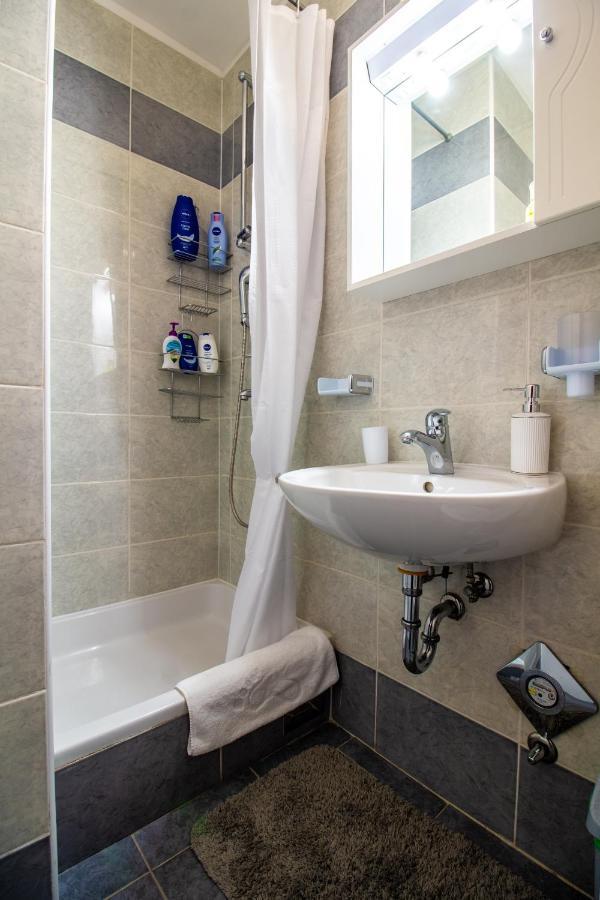 Sunny Beach Apartment Lavica Podstrana Kültér fotó